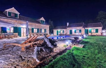 Villa en pierre sur l&rsquo;île de Hvar