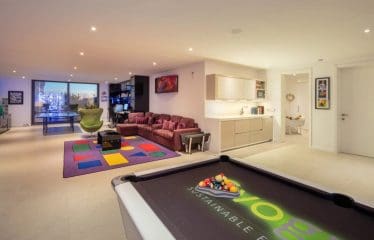 Magnifique propriété contemporaine exclusive d&rsquo;El Herrojo, à La Quinta.