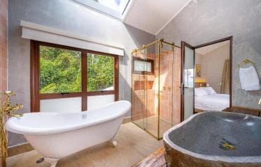 Tout nouvel hôtel de charme sur la plage à vendre à Sao Tony Paulou