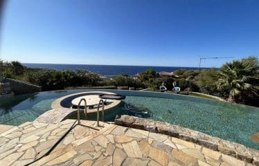 MAJESTUEUSE VILLA  AVEC PISCINE VUE MER PANORAMIQUE