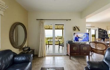 Belle Villa  à Kranidi Ververoda  Vue Mer 