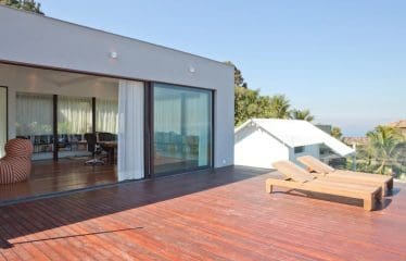 Somptueuse Propriété avec 5 chambres vue mer et accès à la plage à Joá