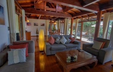 Très belle Villa située à Phuket proche de la plage