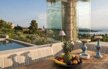 Belle Villa  à Kranidi Ververoda  Vue Mer 