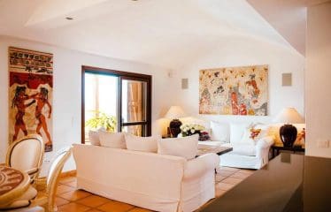 Splendide villa avec vue mer située à Santorin