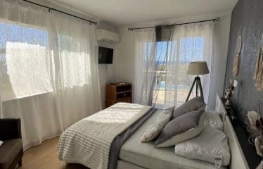 MAJESTUEUSE VILLA  AVEC PISCINE VUE MER PANORAMIQUE