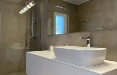 Très belle Villa individuelle exquise alliant harmonieusement style, confort et fonctionnalité dans un quartier très recherché.