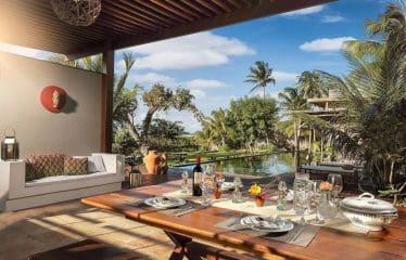 Magnifique Propriété de 9 suites en front de mer dans la nature tropicale de Jericoacoara