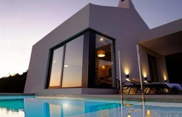 Maison Blanche avec vue sur la mer sur l&rsquo;île de Vis