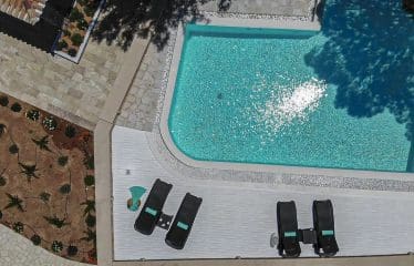 MAGNIFIQUE VILLA Vues spectaculaires sur la ville de Porto Cheli,