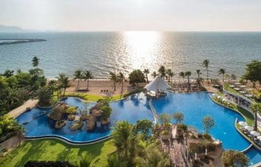 Très bel appartement avec vue mer situé à Pattaya