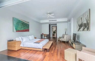 Très belle villa qui offre une vue imprenable sur la mer