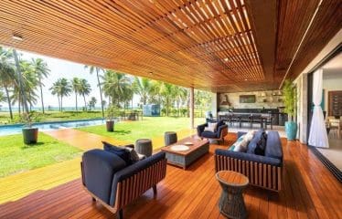 Villa de luxe en bord de mer à Vente à Praia do Forte, Bahia, Brésil