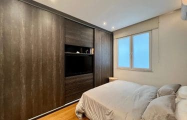 Beautiful renovated apartment with sea view and balcony in Ipanema