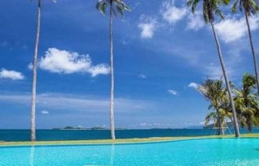 Très belle villa de luxe située en bord de mer à Ko Samui