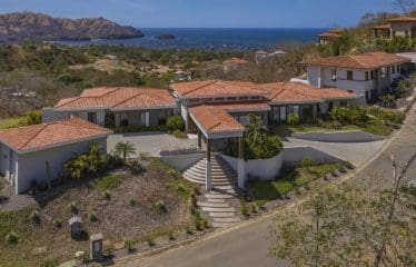 Très belle villa contemporaine avec vue sur l&rsquo;océan