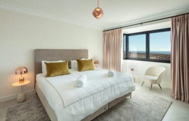 Magnificent MANOR HOUSE WITH PANORAMIC SEA VIEWS IN EL MADROÑAL