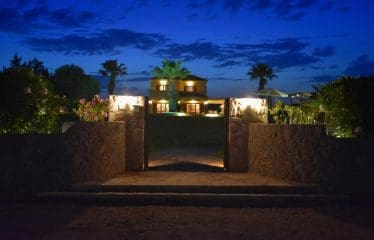 Somptueuse Villa Vue mer sur Petrothalassa