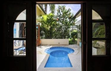 Splendide propriété située en bord de mer