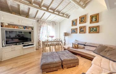 Splendide propriété pleine de charme située à Cecina