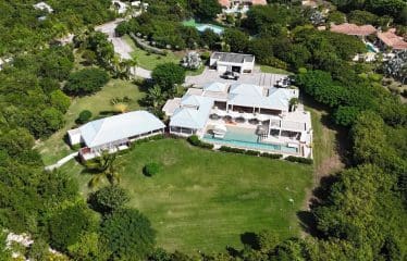 Somptueuse Propriété   Propriété située à Terres Basses