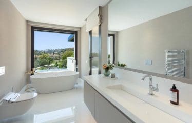 Magnifique villa de luxe située à Nueva Andalucia