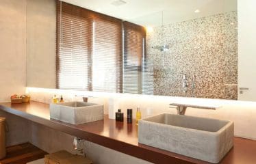 Somptueuse Propriété avec 5 chambres vue mer et accès à la plage à Joá