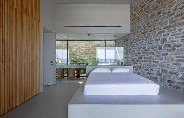 superbe villa au design architectural distinctif sur l’île de Sérifos.