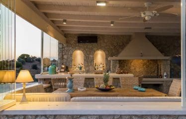 Belle Villa  à Kranidi Ververoda  Vue Mer 