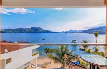 Magnifica proprietà sul lungomare ad Angra dos Reis