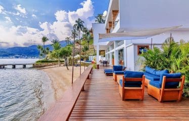 Magnifica proprietà sul lungomare ad Angra dos Reis