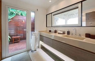 Somptueuse Propriété   Propriété située à Terres Basses