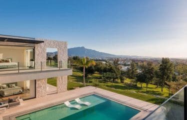 Très belle villa de luxe située à Benahavis