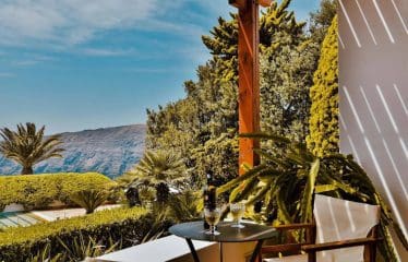 Splendide villa avec vue mer située à Santorin
