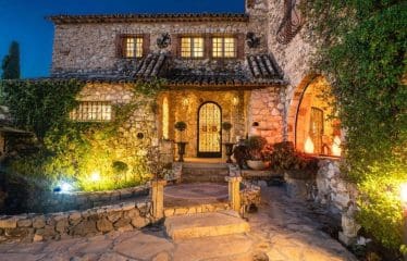 Luxueux Mas en pierre du 18ème siècle avec piscine chauffée – Propriété unique à Biot