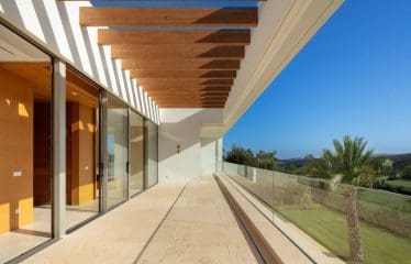 Magnifique villa de luxe située à côté du parcours de golf Finca Cortesin
