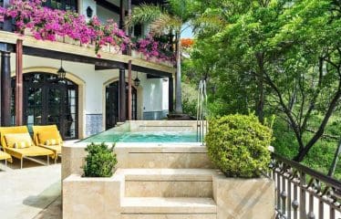 Magnifique Propriété Villa De Luxe Unique En Bord De Mer