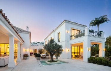 Magnifique villa au charme français située à Marbella