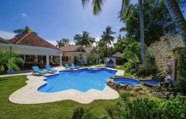 Splendide propriété située en bord de mer