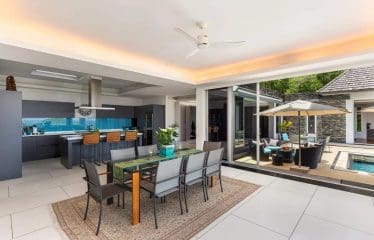 Magnifique villa avec une vue splendide sur la mer située à Layan