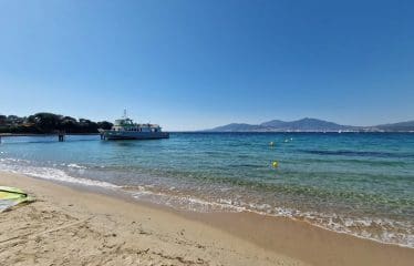 Magnifica proprietà con vista mozzafiato sul mare Golf d'Ajaccio