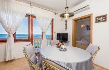 Villa splendide en bord de mer dans la région de Zadar