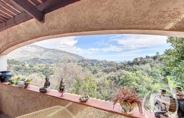 VILLA 300M2 VUE MER & MONTAGNES