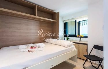 Villefranche-sur-Mer – Magnifique appartement 3P avec vue mer, piscine, parking et cave