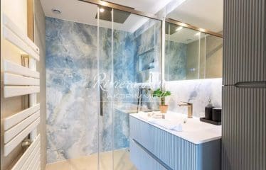 Villefranche-sur-Mer – Magnifique appartement 3P avec vue mer, piscine, parking et cave