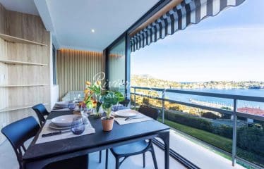 Villefranche-sur-Mer – Magnifique appartement 3P avec vue mer, piscine, parking et cave
