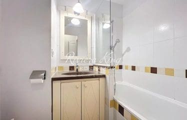 Villefranche-sur-Mer – Triangle d&rsquo;or – 2 pièces proche plage –