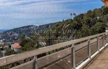 Alpes Maritimes (06) Villefranche-Sur-Mer, 4 Pieces, garage, 2 caves