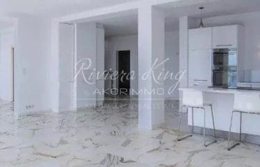 Alpes Maritimes (06) Villefranche-Sur-Mer, 4 Pieces, garage, 2 caves