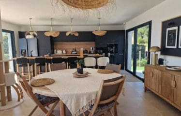 Propriété d&rsquo;exception – Vue  mer panoramique  sur solenzara  Entièrement Meublée